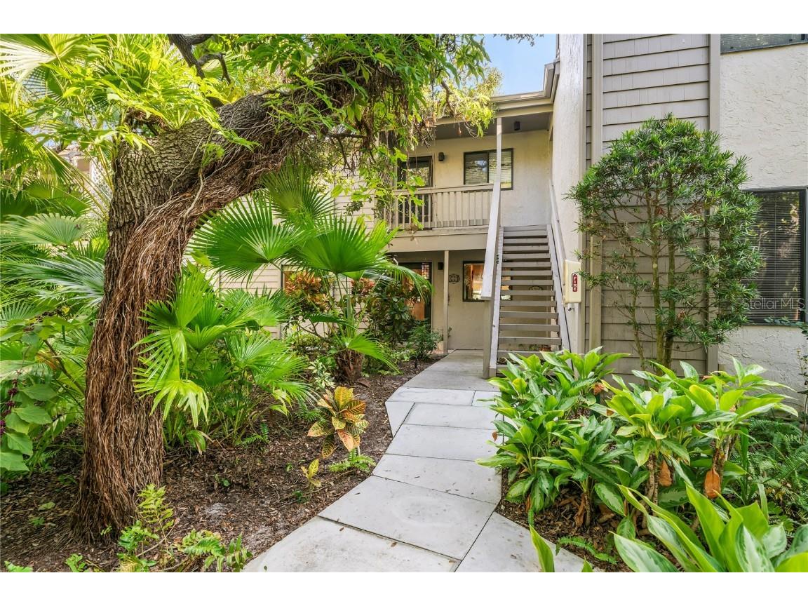 1519 Clower Creek Drive #HA152 Sarasota FL 34231 - CLOWER CREEK A4590765 image1