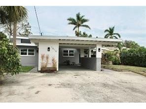 1519 Delaware Avenue NE Saint Petersburg FL 33703 TB8514390 image1