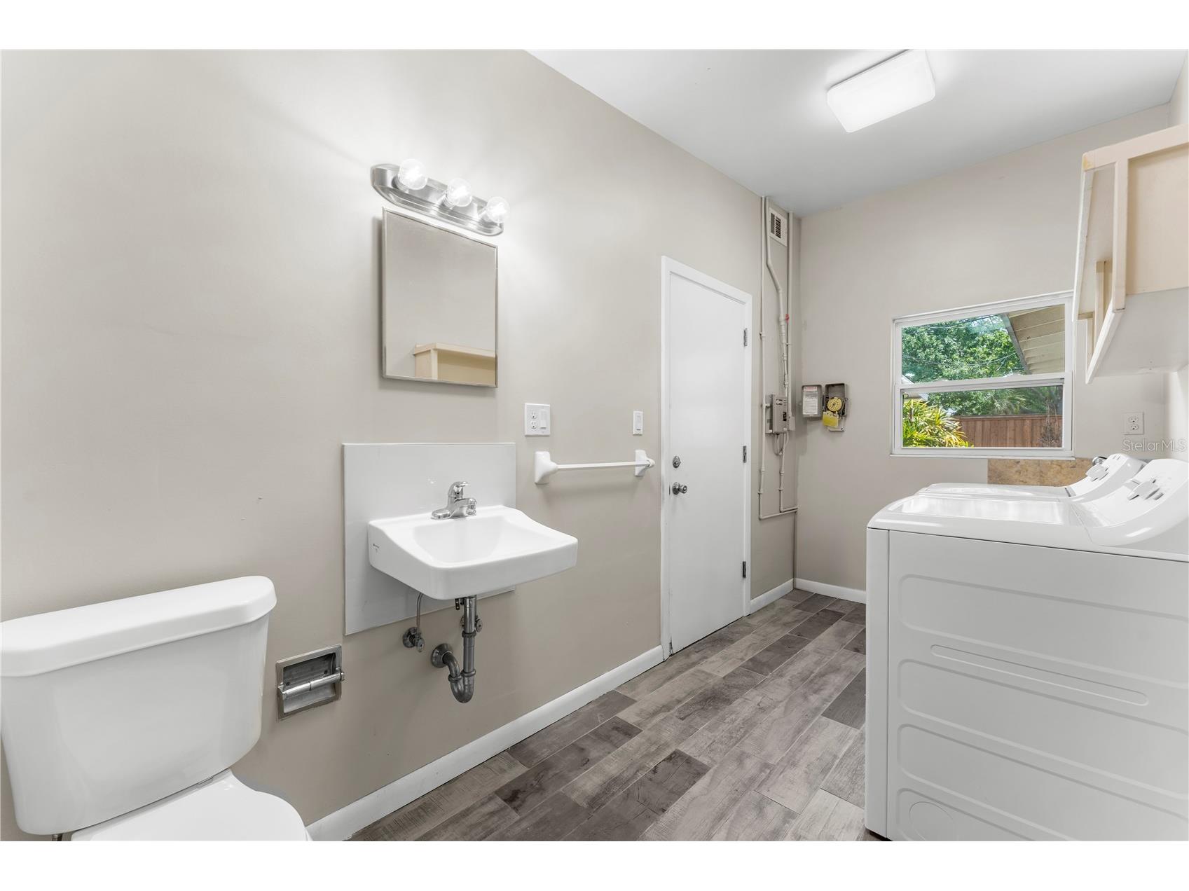 1519 Dunsany Avenue Orlando FL 32806 O6402636 image39