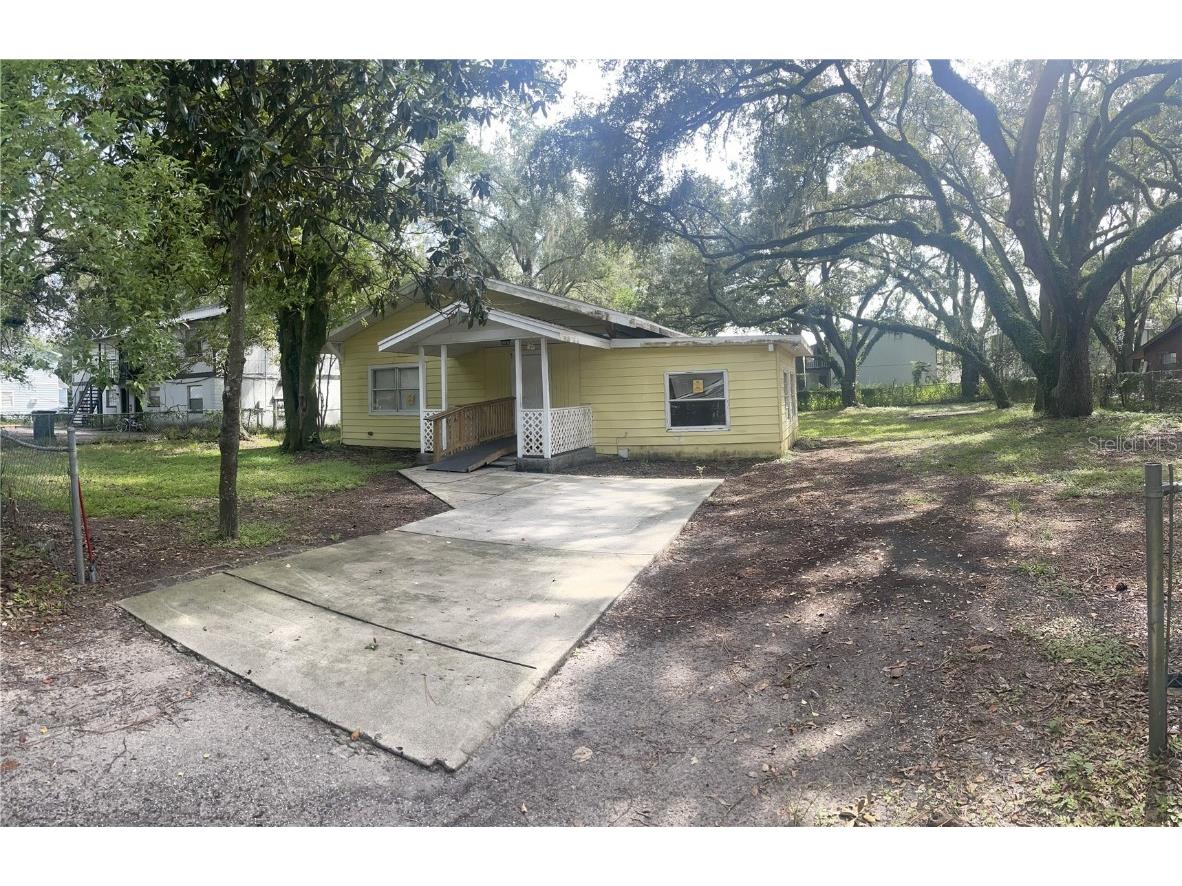 1519 E 139th Avenue Tampa FL 33613 U8217375 image1
