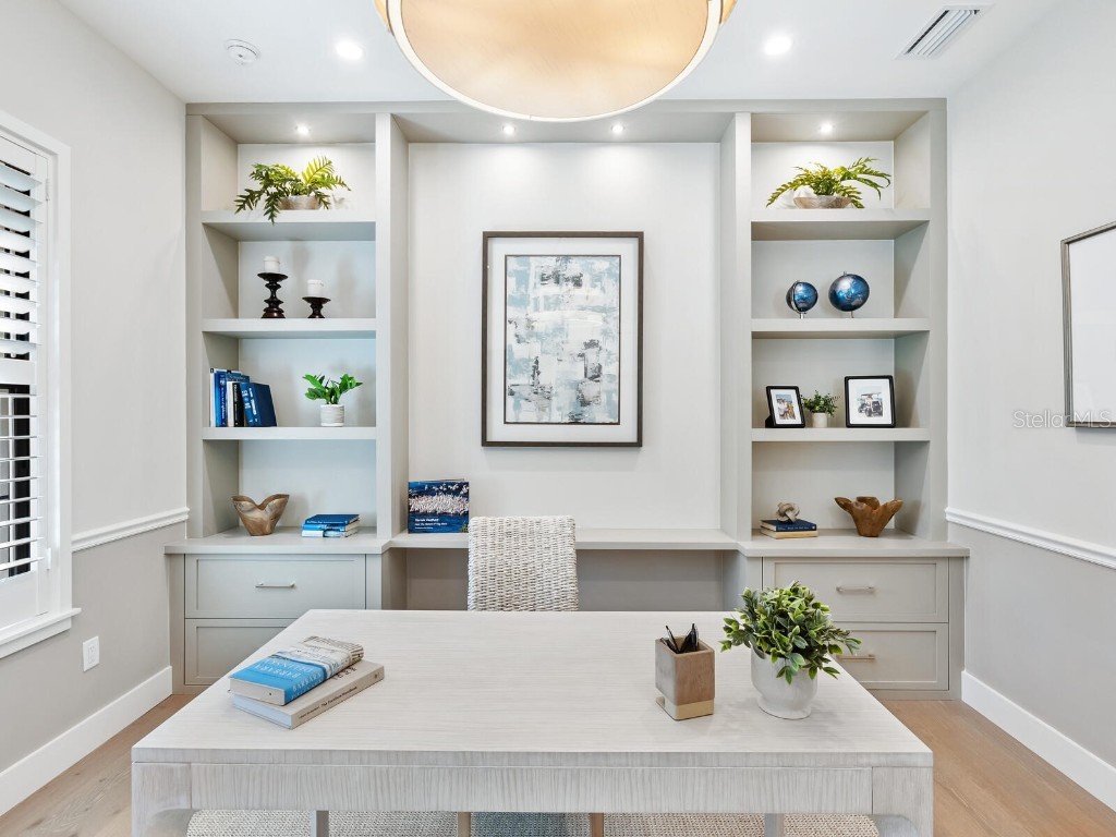 1519 Harbor Drive Sarasota FL 34239 A4672376 image30