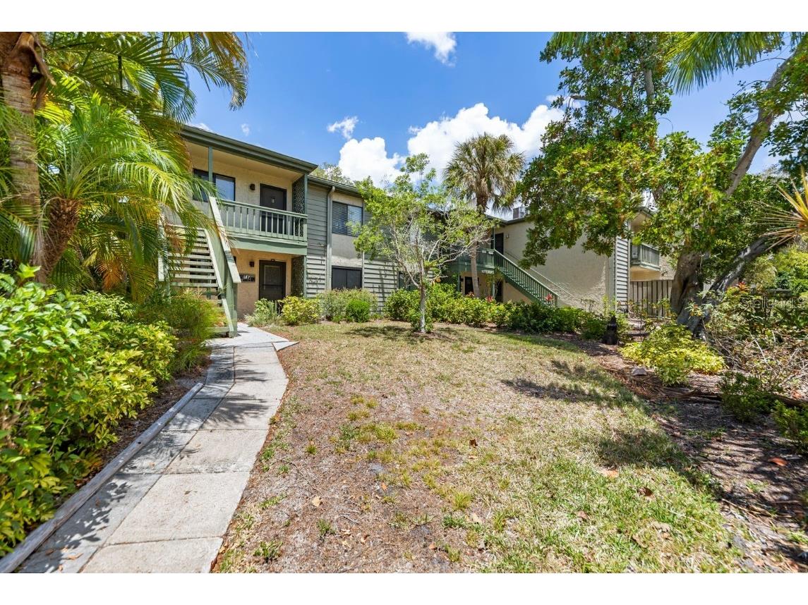 1519 Pelican Point Drive #187 Sarasota FL 34231 A4636282 image1