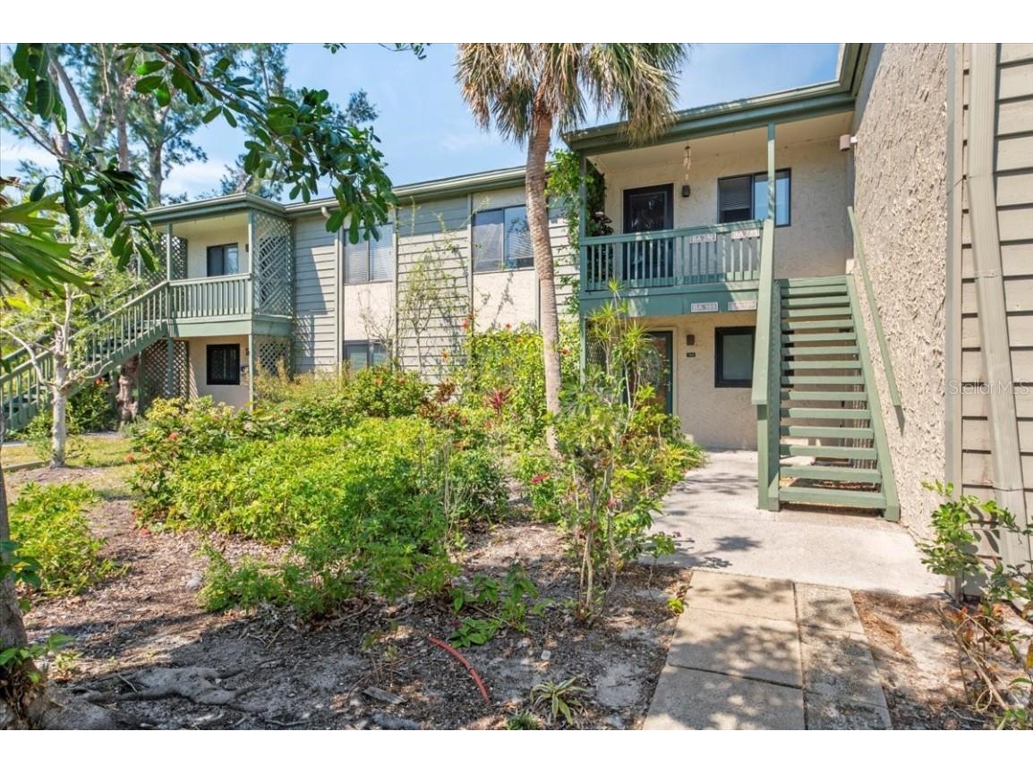 1519 Pelican Point Drive #288 Sarasota FL 34231 - SARASOTA BAY A4675959 image1