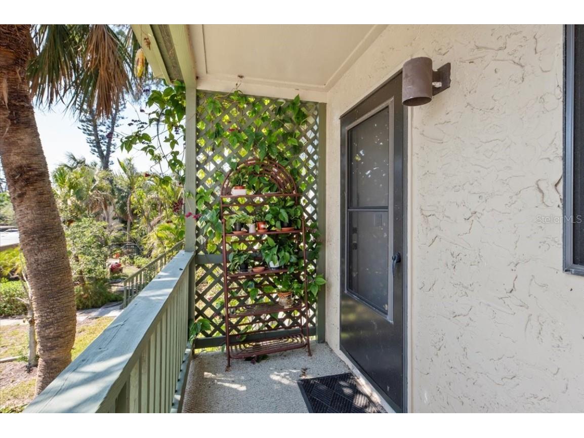 1519 Pelican Point Drive #288 Sarasota FL 34231 - SARASOTA BAY A4675959 image3