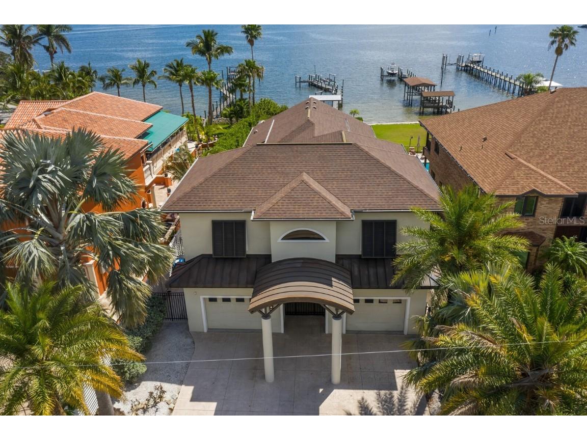 1519 Riverview Lane Bradenton FL 34209 - MANATEE RIVER A4566432 image1