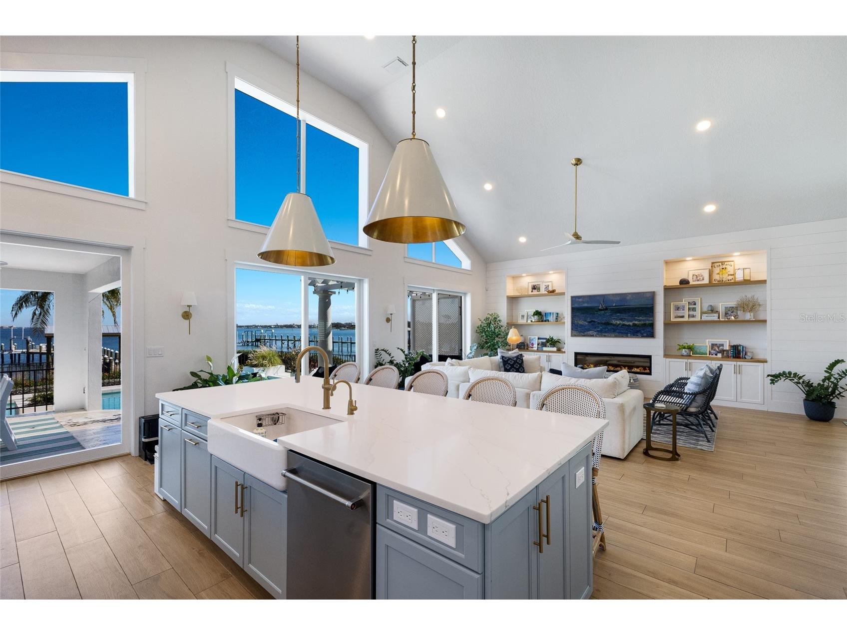 1519 Riverview Lane Bradenton FL 34209 - MANATEE RIVER A4689358 image24