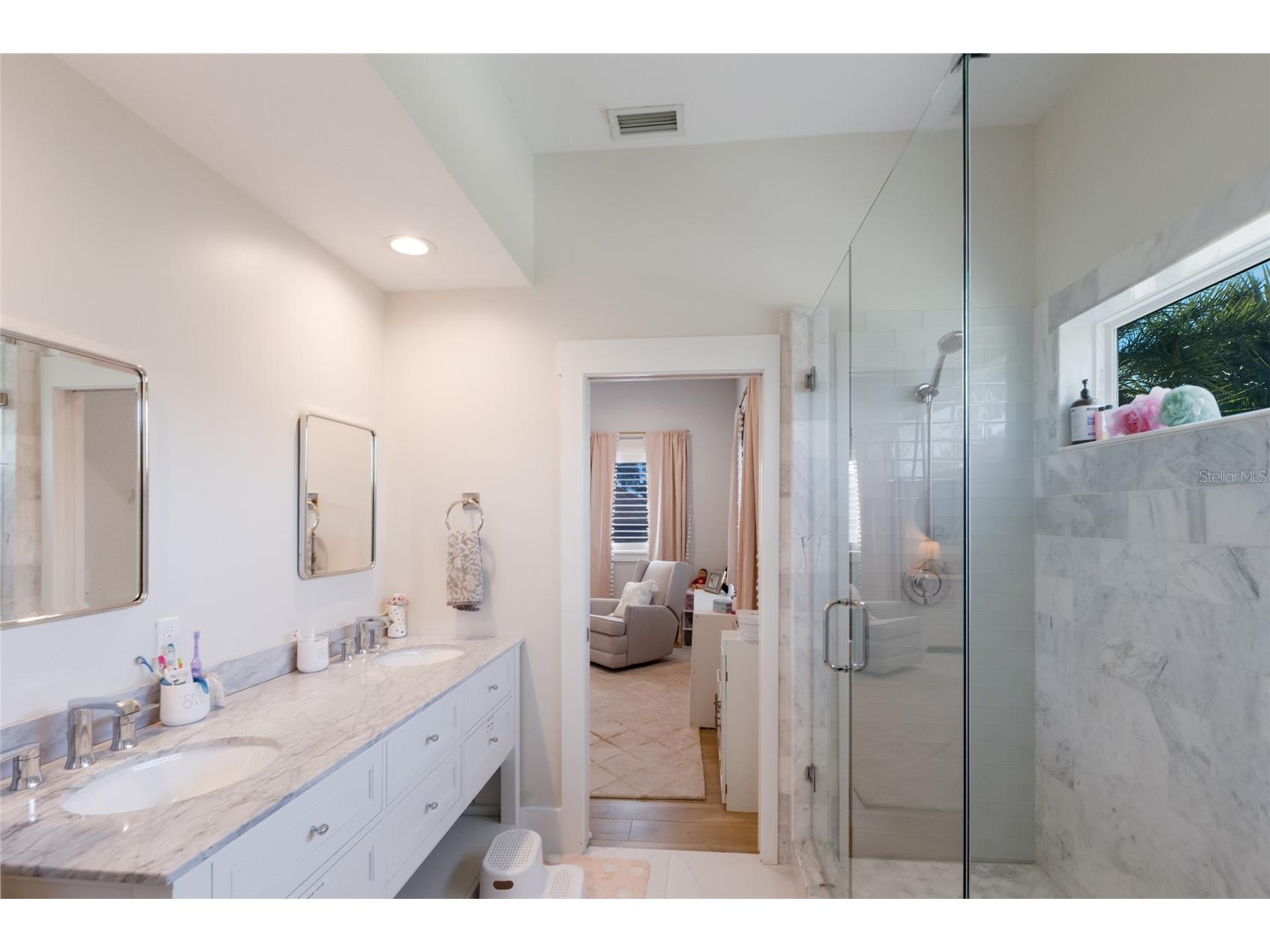 1519 Riverview Lane Bradenton FL 34209 - MANATEE RIVER A4689358 image57