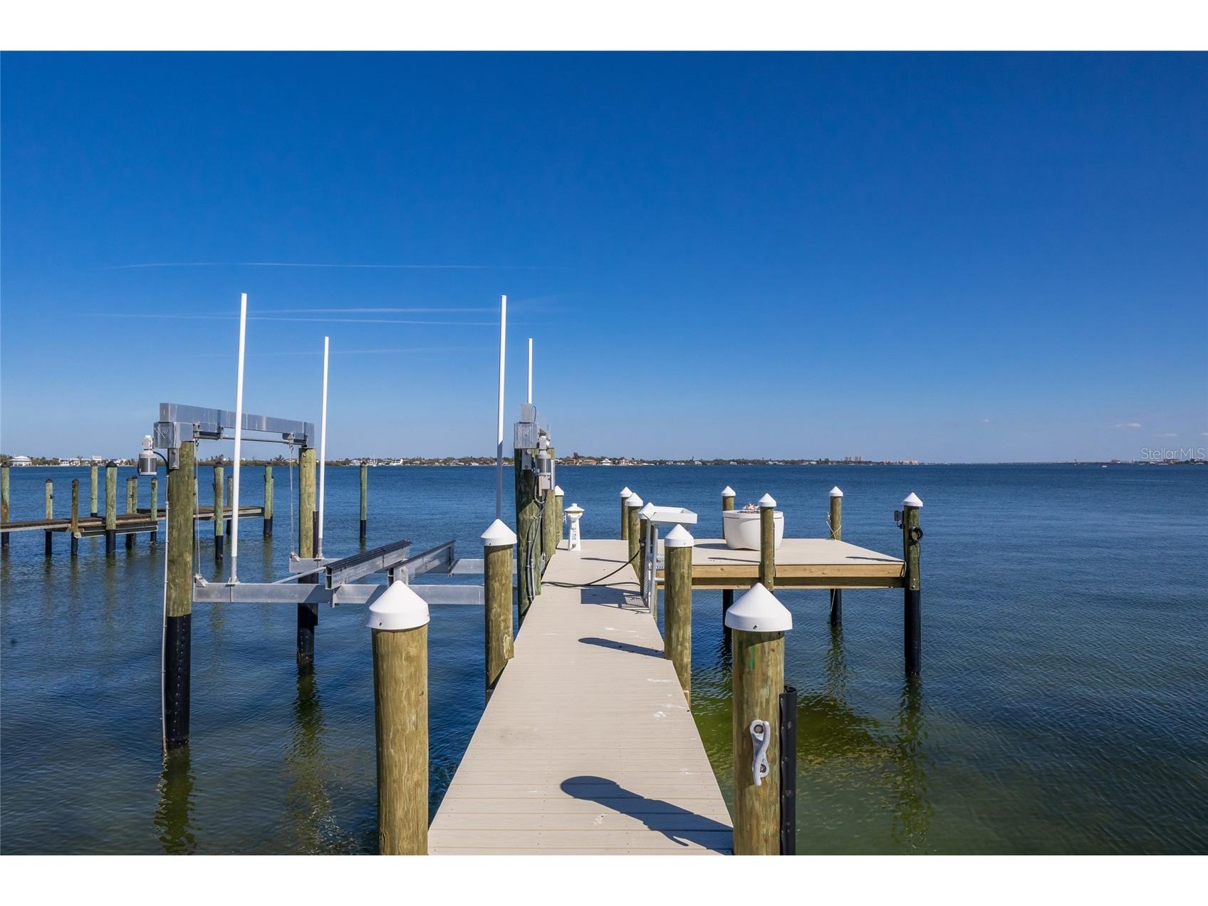 1519 Riverview Lane Bradenton FL 34209 - MANATEE RIVER A4689358 image77