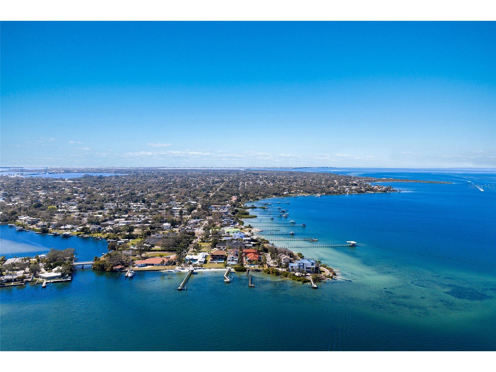 1519 Riverview Lane Bradenton FL 34209 - MANATEE RIVER A4689358 image86