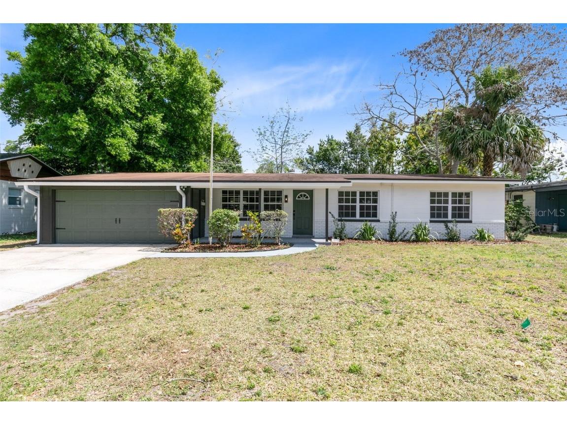 1519 Silverstone Avenue Orlando FL 32806 O6189624 image1