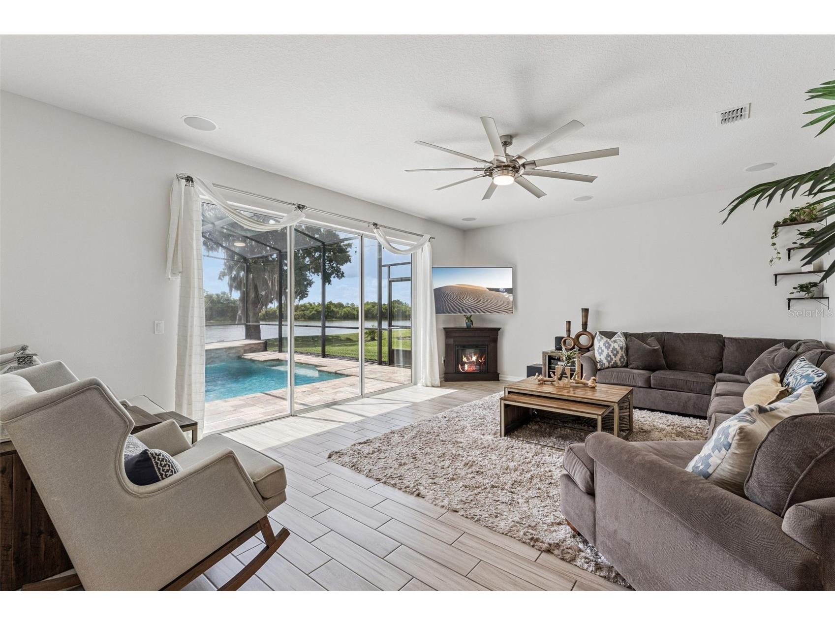 15196 Lake Claire Overlook Drive Winter Garden FL 34787 - LAKE BURNETT O6397637 image37