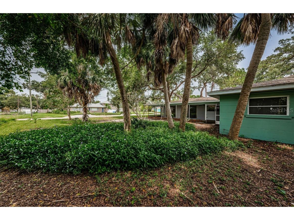 152 58th Avenue S Saint Petersburg FL 33705 TB8444601 image16