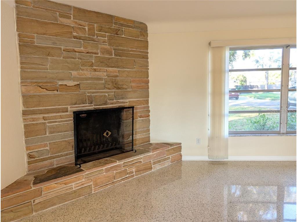 152 58th Avenue S Saint Petersburg FL 33705 TB8444601 image19