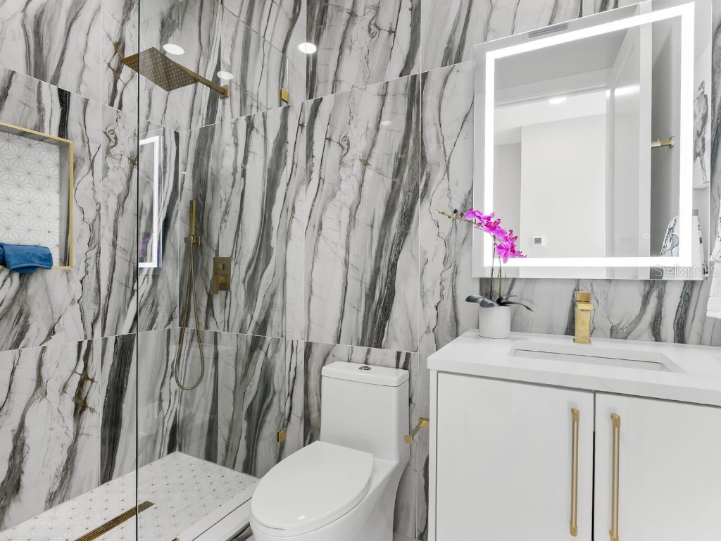 152 Audubon Place Sarasota FL 34237 A4657909 image26