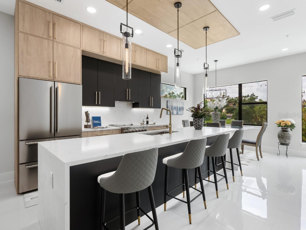 152 Audubon Place Sarasota FL 34237 A4657909 image4