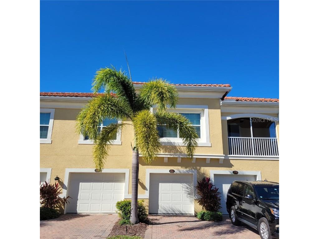 152 Navigation Circle #107 Osprey FL 34229 A4517611 image1