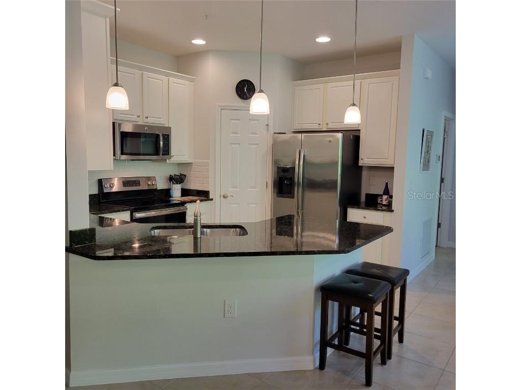 152 Navigation Circle #107 Osprey FL 34229 A4517611 image4