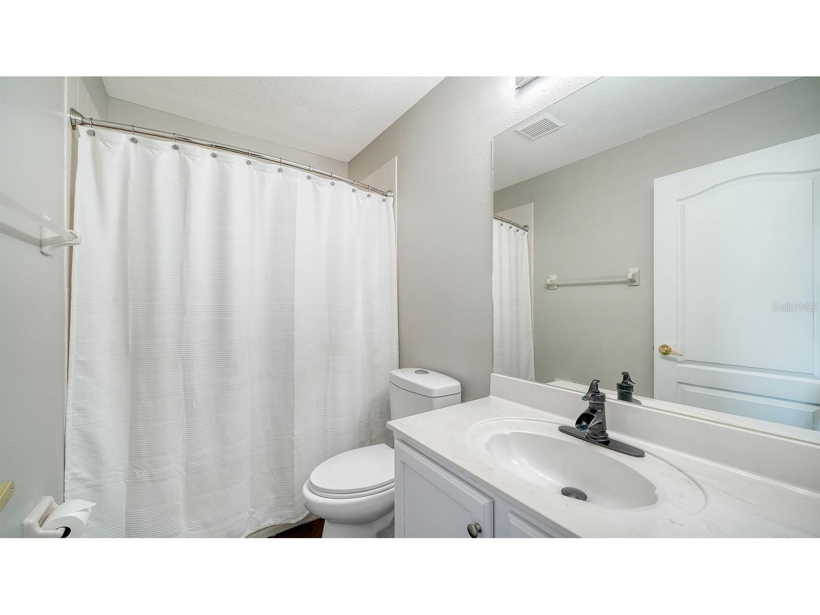 152 New Briton Court Bradenton FL 34212 A4686226 image35