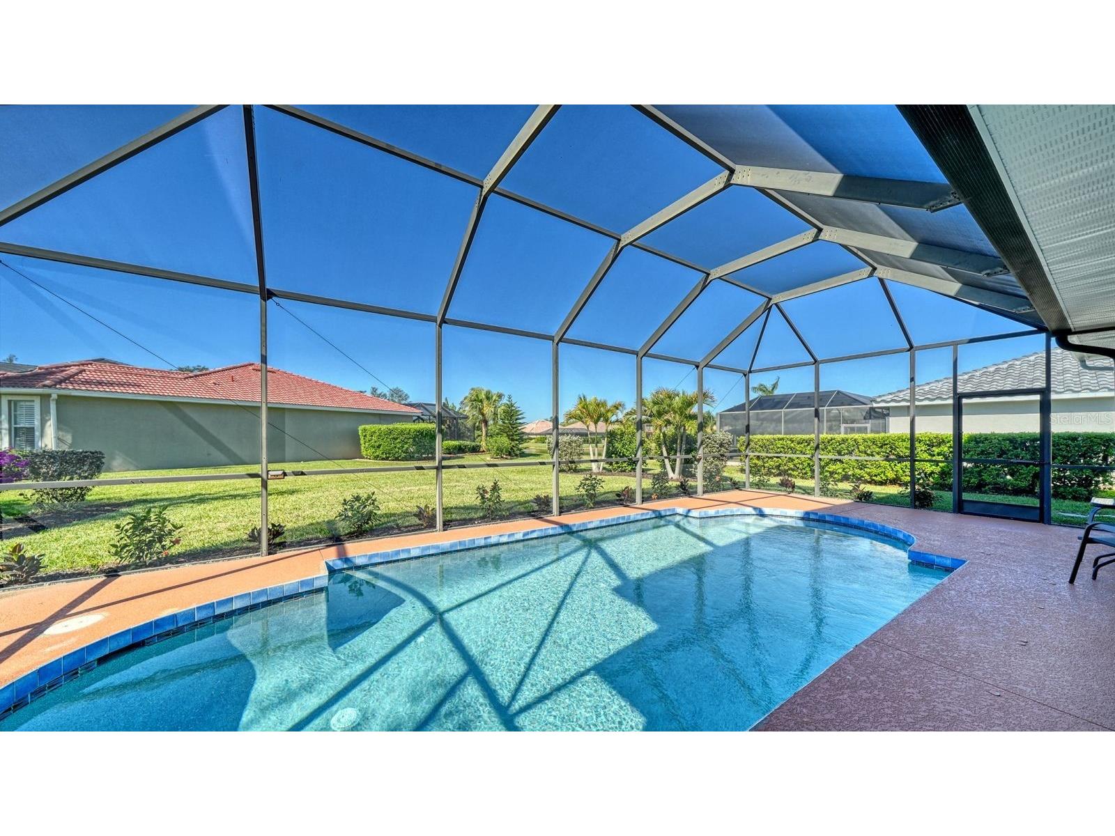 152 New Briton Court Bradenton FL 34212 A4686226 image5