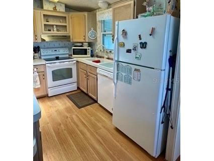 152 Shady Lane #152 Palmetto FL 34221 A4690786 image9