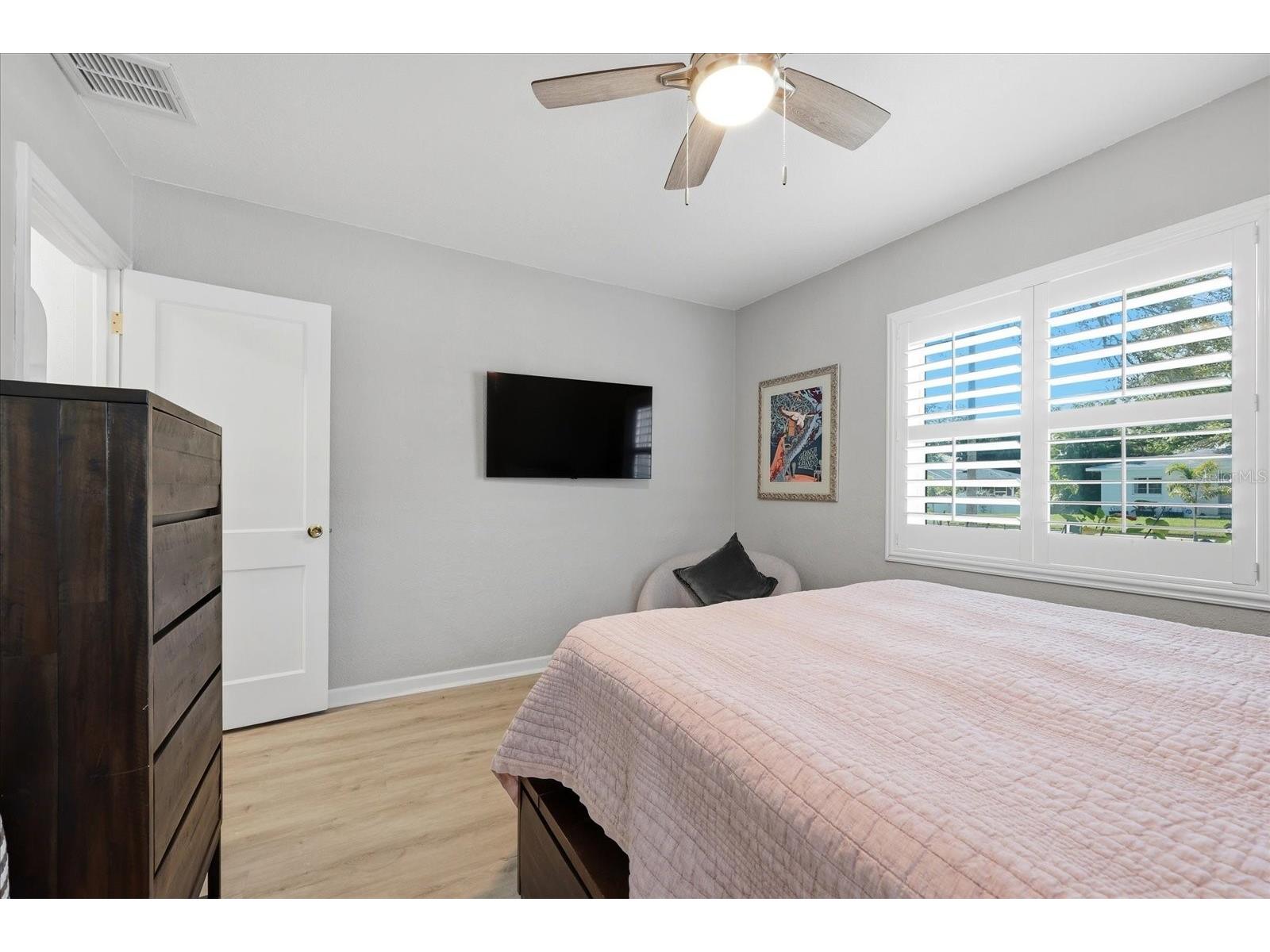 152 Valencia Drive Dunedin FL 34698 TB8485712 image14