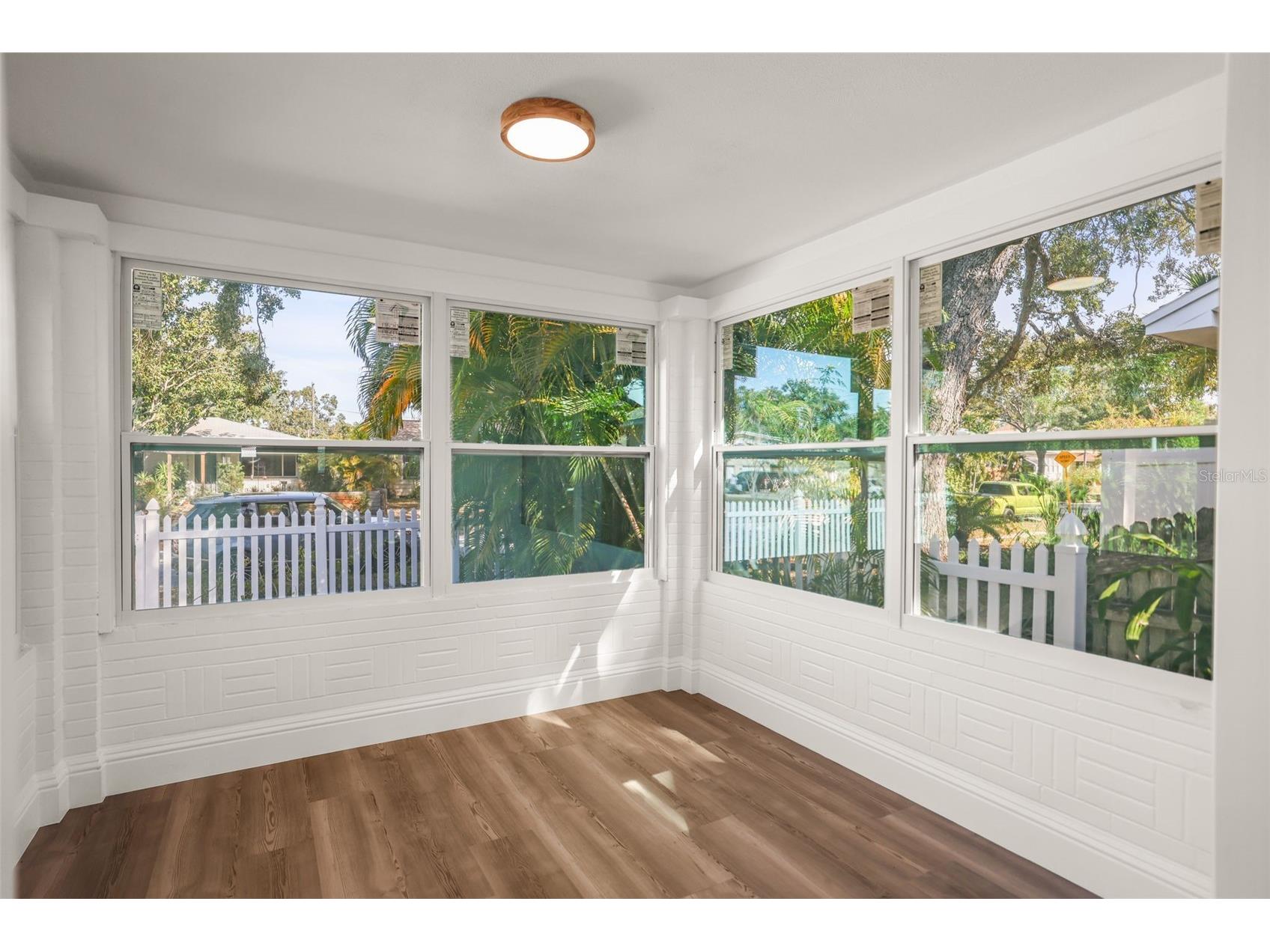 1520 20th Avenue N Saint Petersburg FL 33704 TB8457646 image13