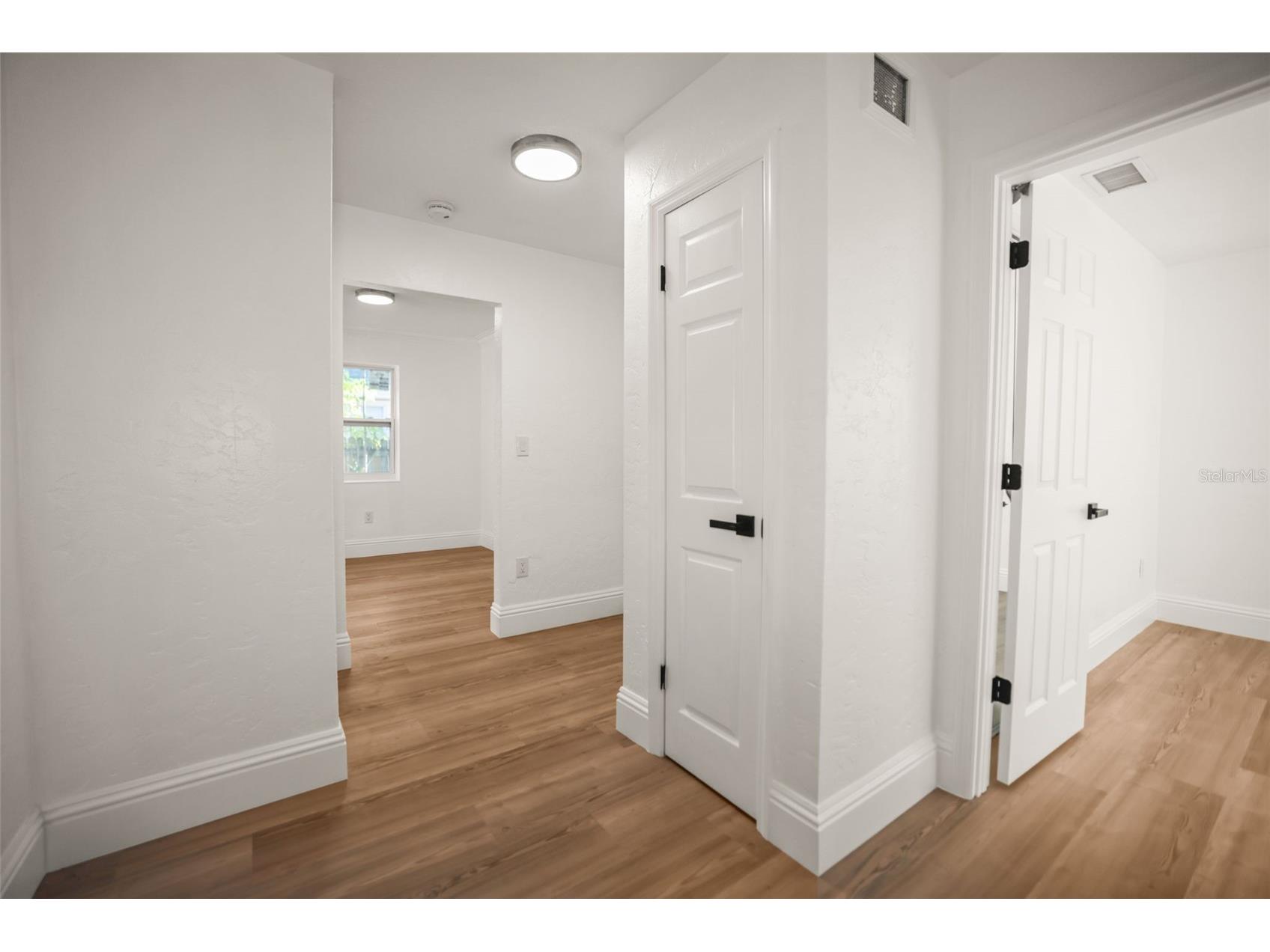 1520 20th Avenue N Saint Petersburg FL 33704 TB8457646 image21