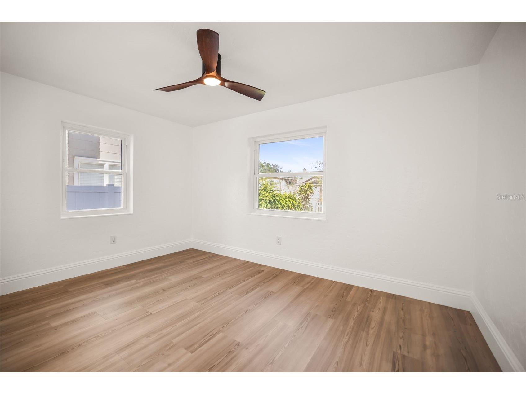 1520 20th Avenue N Saint Petersburg FL 33704 TB8457646 image26