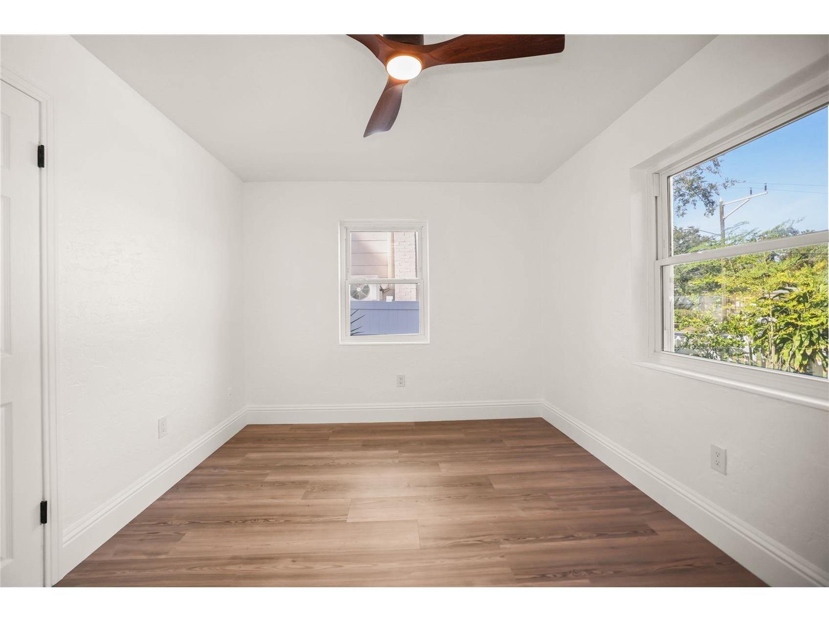 1520 20th Avenue N Saint Petersburg FL 33704 TB8457646 image27