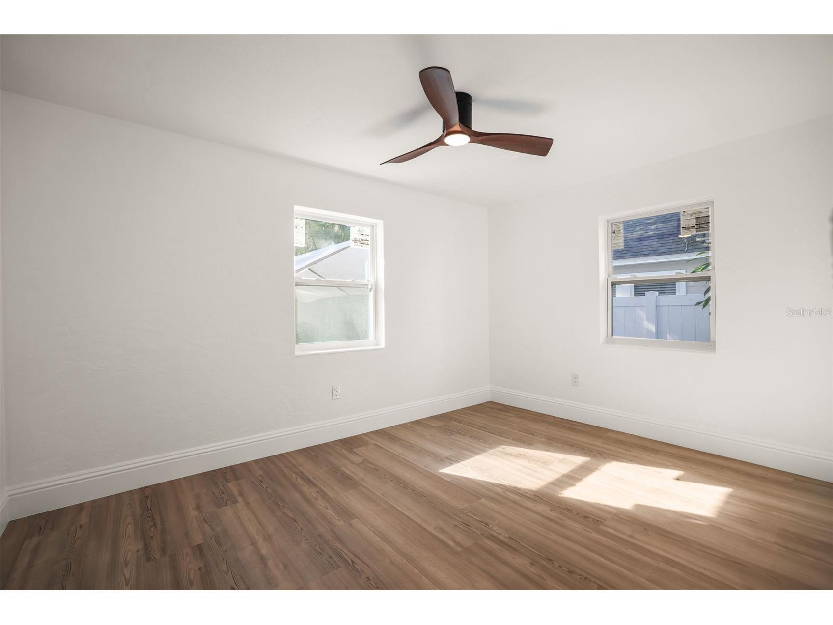 1520 20th Avenue N Saint Petersburg FL 33704 TB8457646 image29