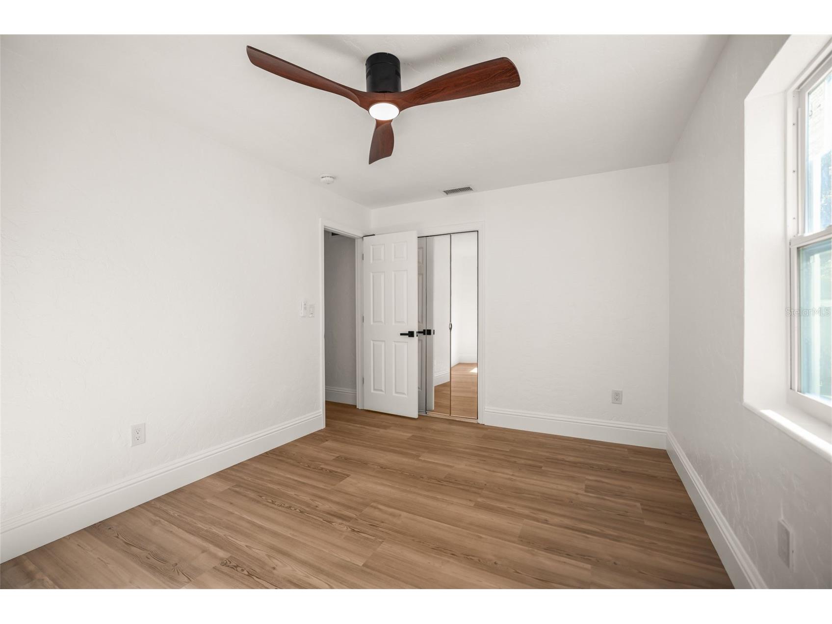 1520 20th Avenue N Saint Petersburg FL 33704 TB8457646 image33