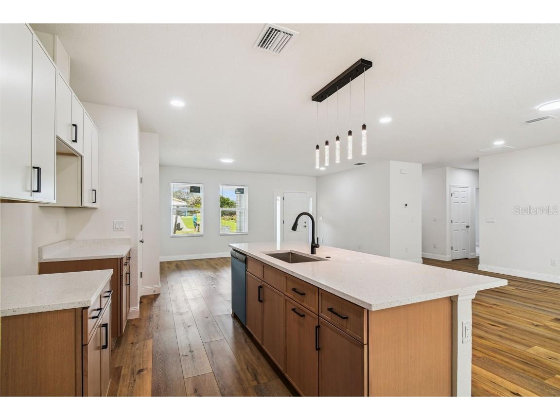 1520 Alameda Spring Hill FL 34609 TB8326261 image10