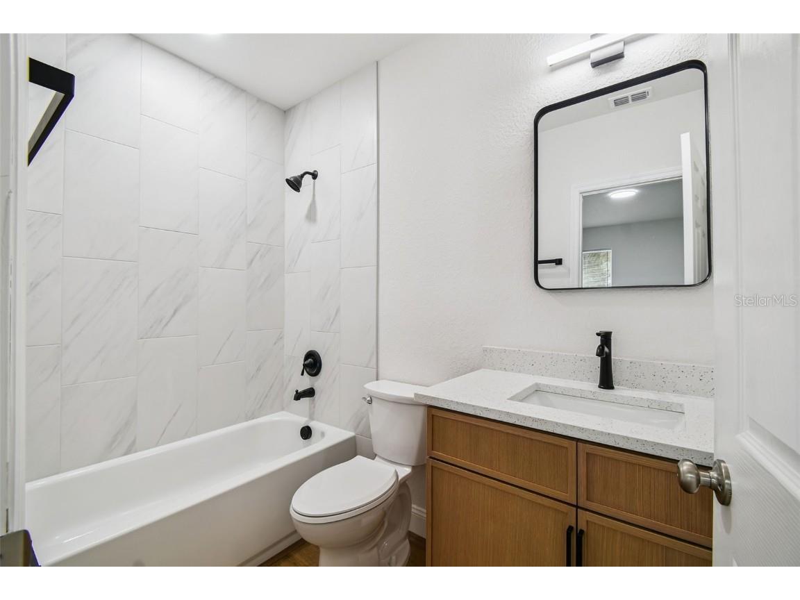 1520 Alameda Spring Hill FL 34609 TB8326261 image23