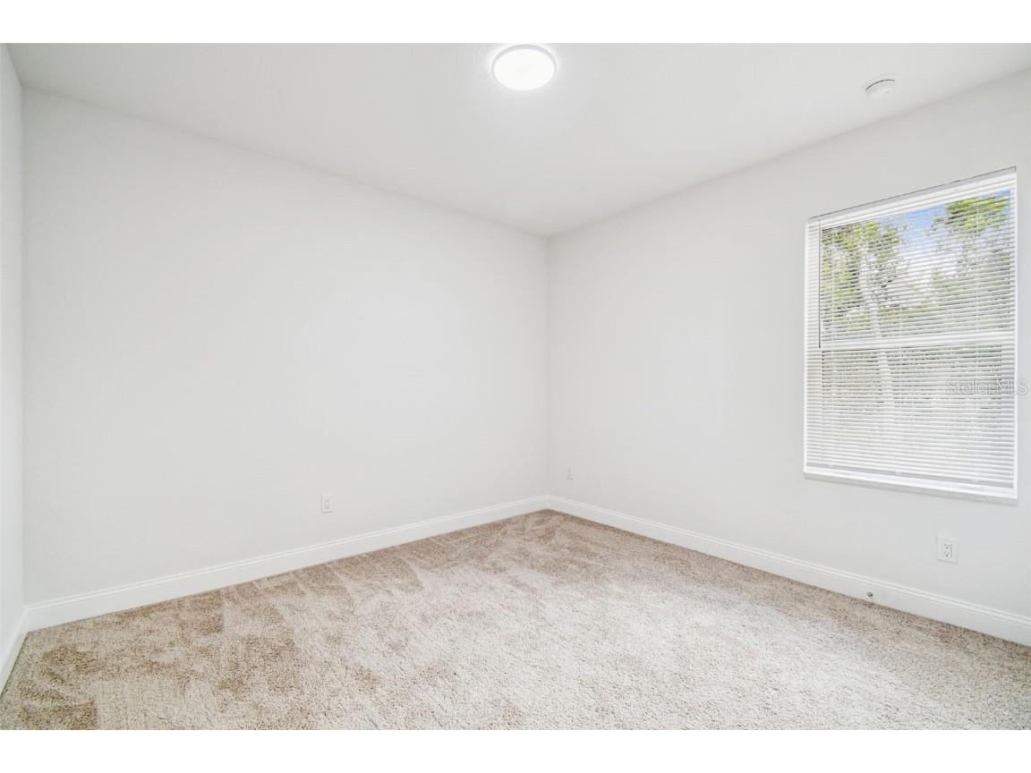 1520 Alameda Spring Hill FL 34609 TB8326261 image24