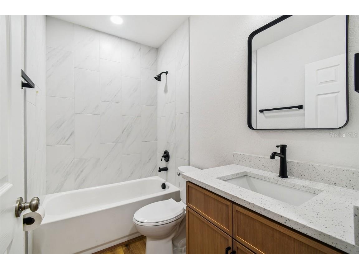 1520 Alameda Spring Hill FL 34609 TB8326261 image26