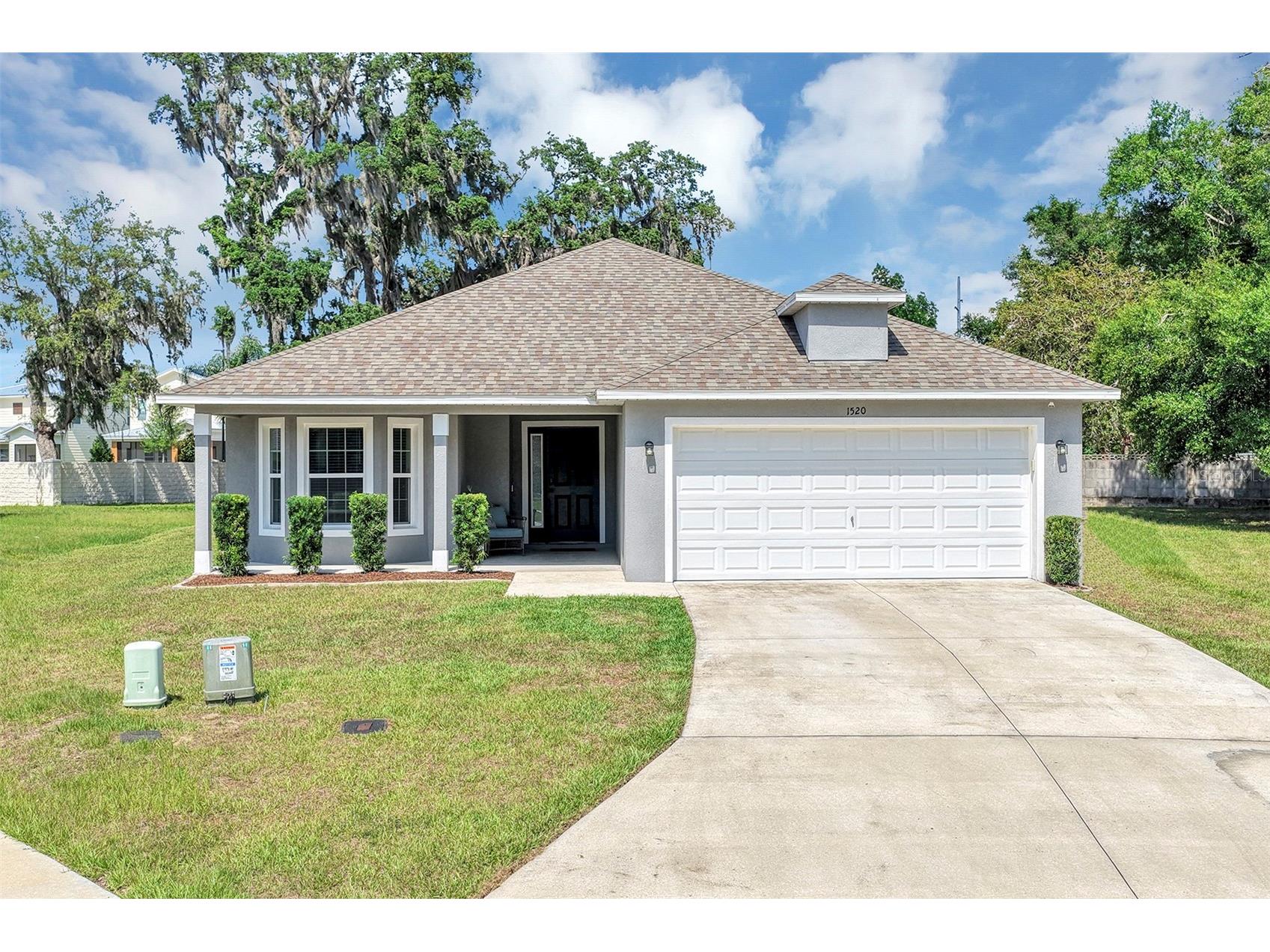 1520 Baywood Village Court Mount Dora FL 32757 V4949131 image1