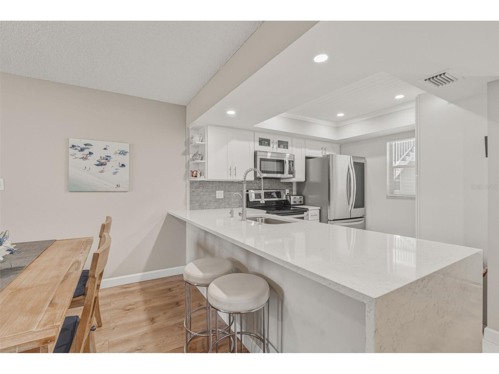 1520 Glen Oaks Drive E #247 Sarasota FL 34232 OM724452 image11