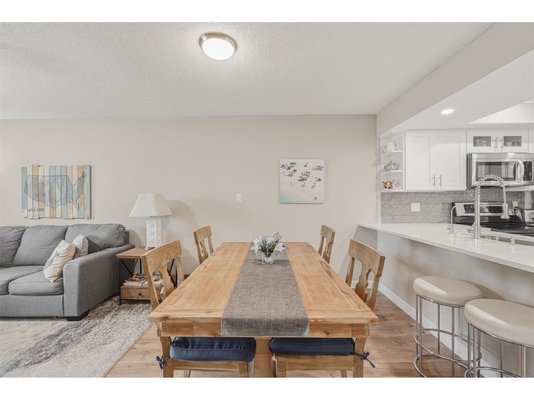 1520 Glen Oaks Drive E #247 Sarasota FL 34232 OM724452 image12