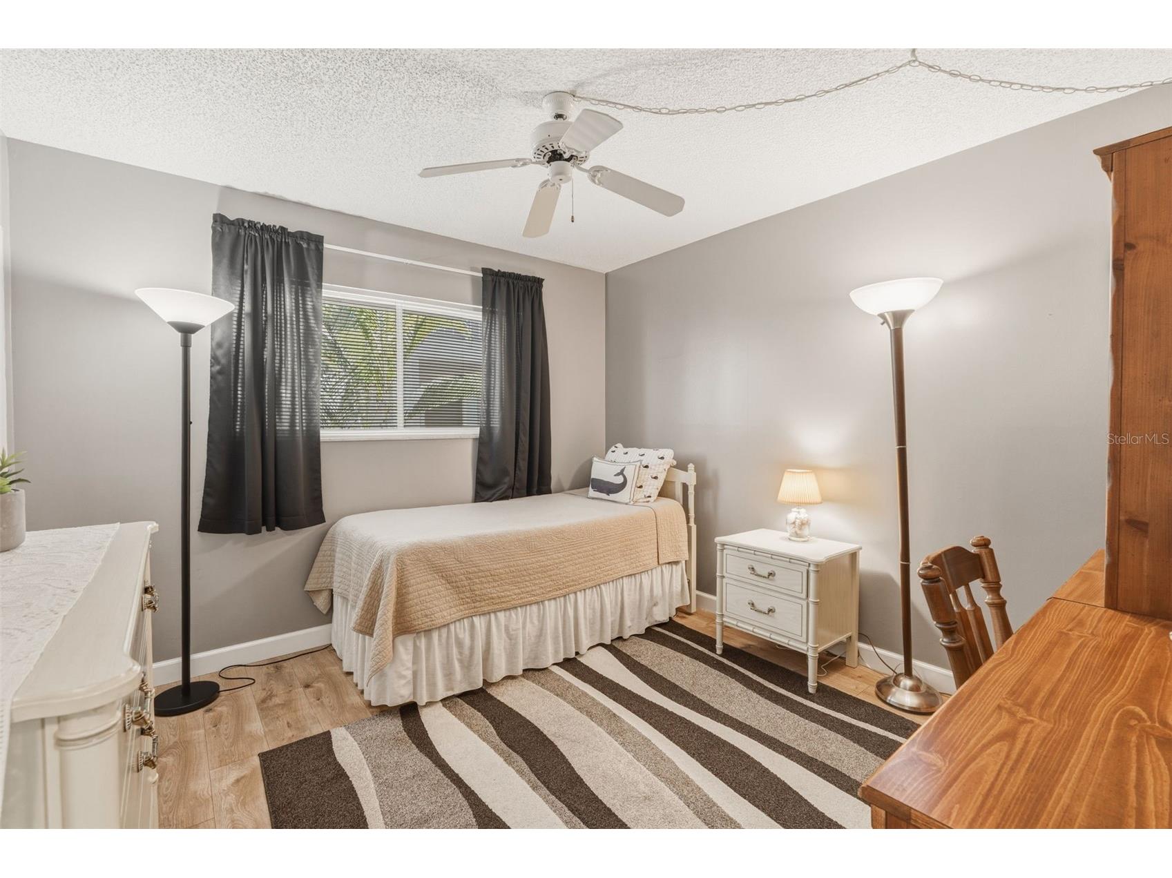 1520 Glen Oaks Drive E #247 Sarasota FL 34232 OM724452 image22