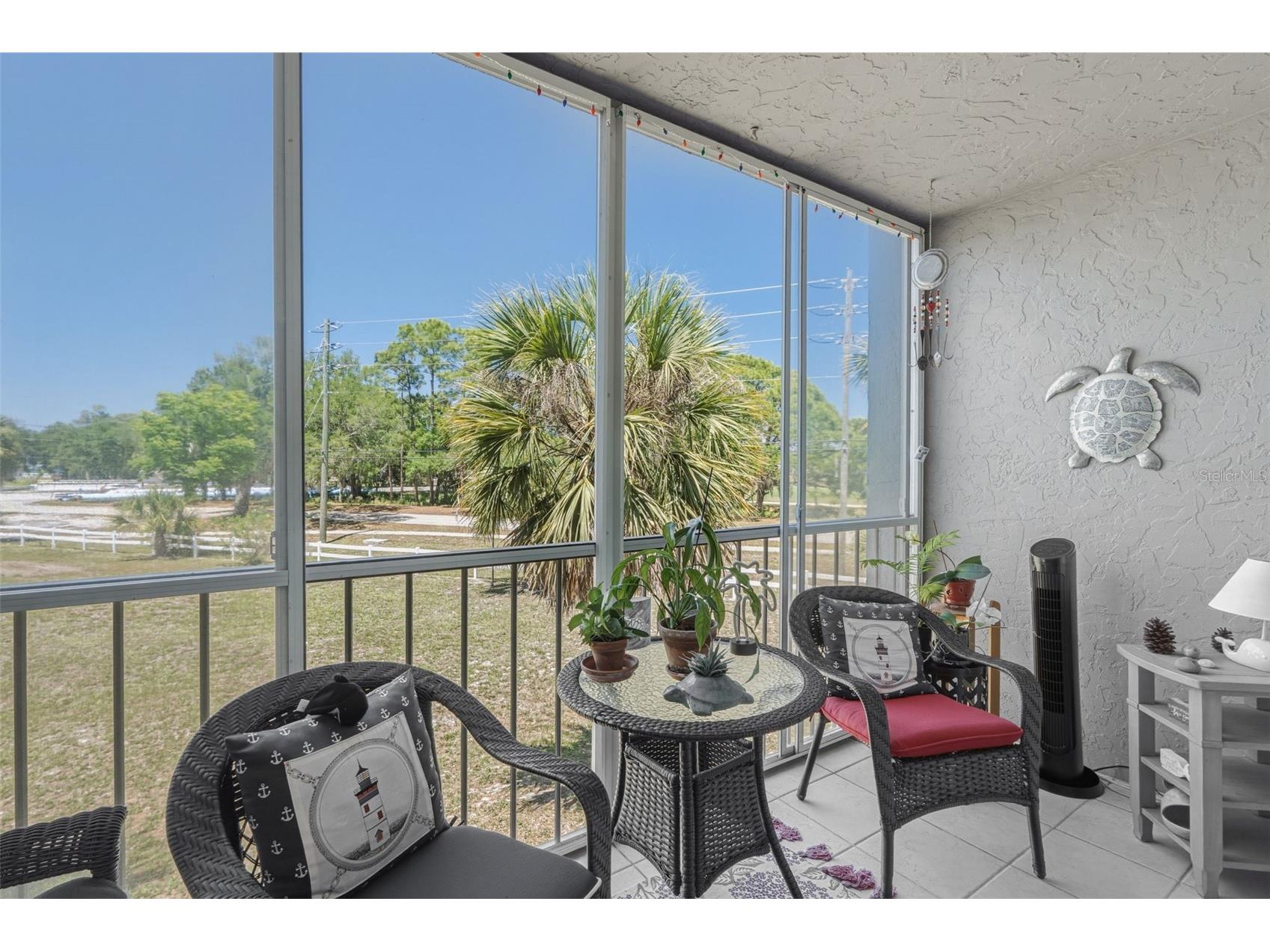 1520 Glen Oaks Drive E #247 Sarasota FL 34232 OM724452 image27