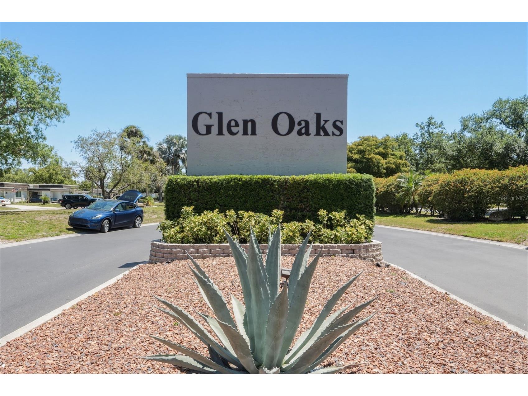 1520 Glen Oaks Drive E #247 Sarasota FL 34232 OM724452 image28