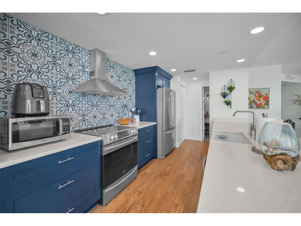1520 Gulf Boulevard #1201 Clearwater Beach FL 33767 - GULF OF MEXICO TB8457923 image23