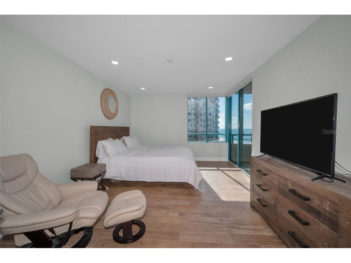 1520 Gulf Boulevard #1201 Clearwater Beach FL 33767 - GULF OF MEXICO TB8457923 image30