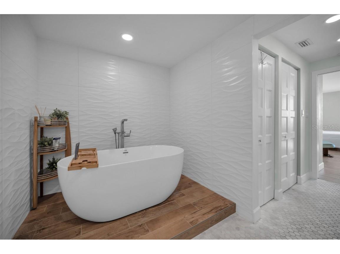 1520 Gulf Boulevard #1201 Clearwater Beach FL 33767 - GULF OF MEXICO TB8457923 image34