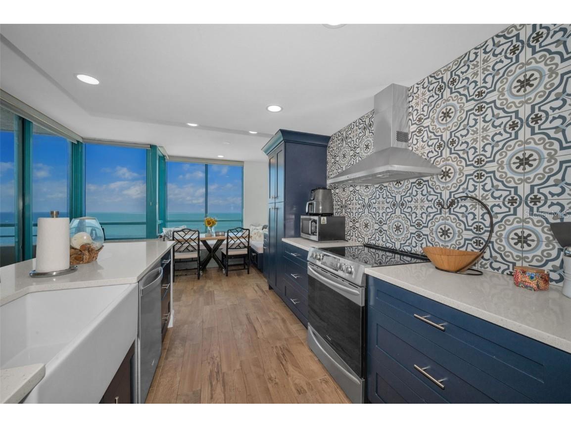 1520 Gulf Boulevard #1201 Clearwater Beach FL 33767 - GULF OF MEXICO TB8457923 image5