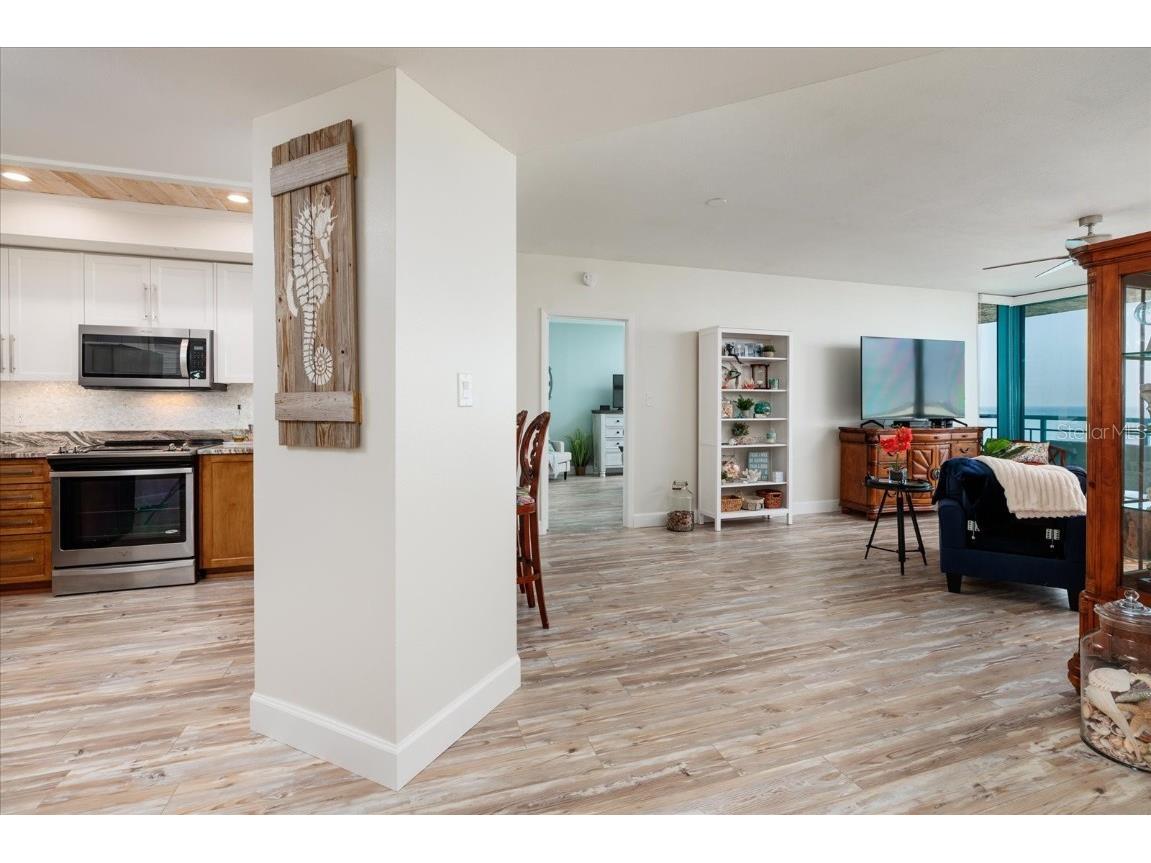 1520 Gulf Boulevard #1404 Clearwater Beach FL 33767 - GULF OF AMERIDA TB8450315 image8