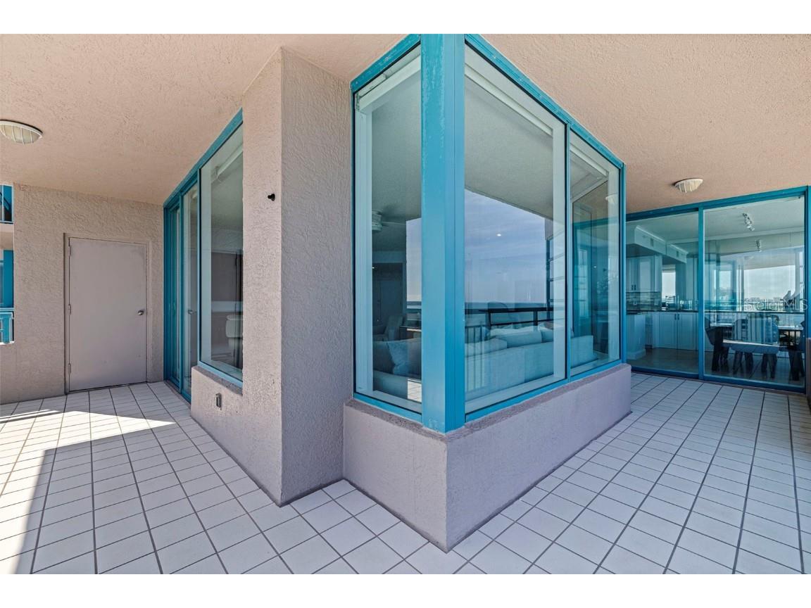 1520 Gulf Boulevard #1502 Clearwater Beach FL 33767 TB8434665 image8