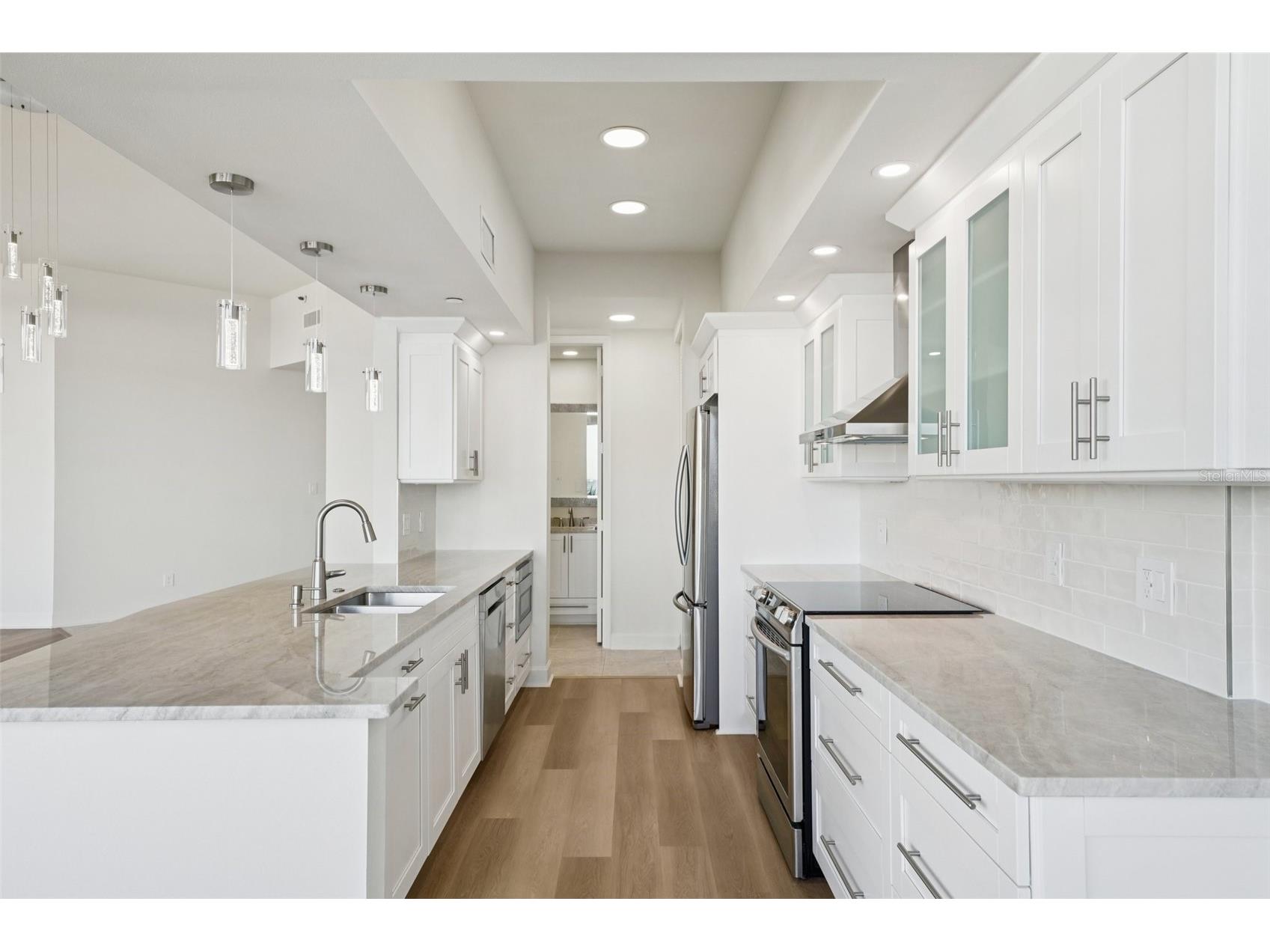 1520 Gulf Boulevard #202 Clearwater Beach FL 33767 TB8496298 image11