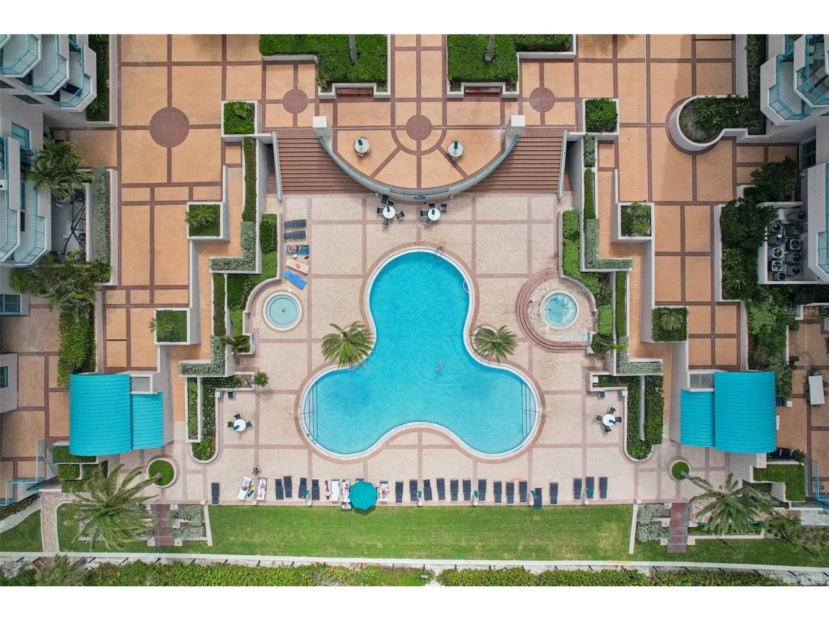 1520 Gulf Boulevard #202 Clearwater Beach FL 33767 TB8496298 image4