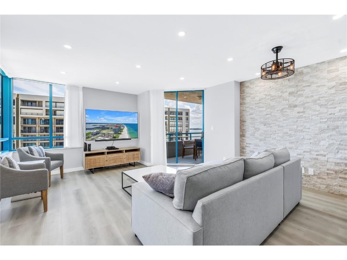 1520 Gulf Boulevard #906 Clearwater Beach FL 33767 TB8418220 image11